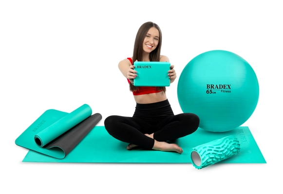 Новая мятная фитнес коллекция уже на складе