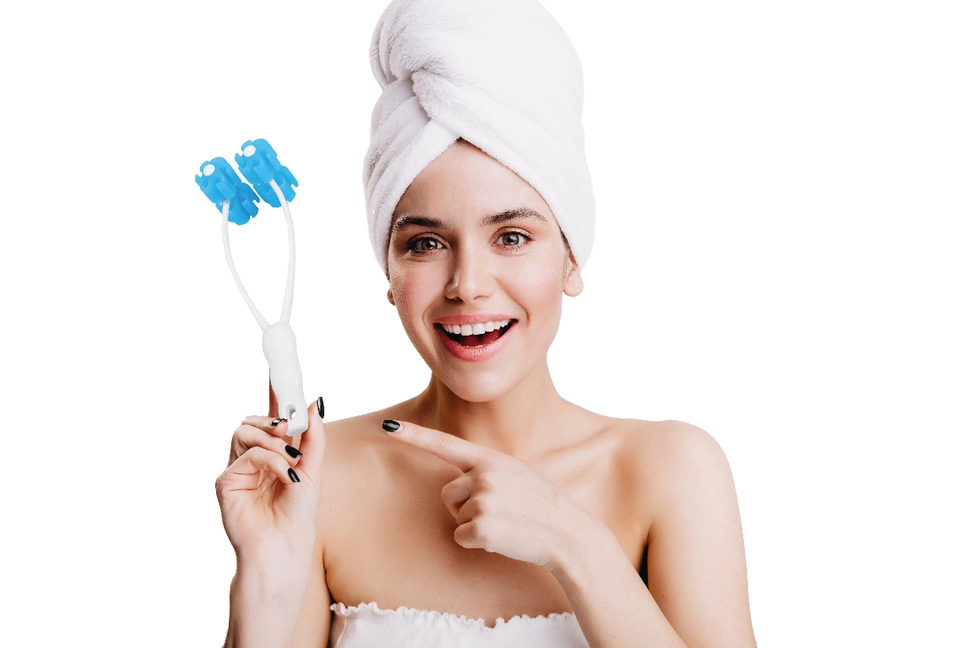 Омолаживающий роликовый массажер для лица