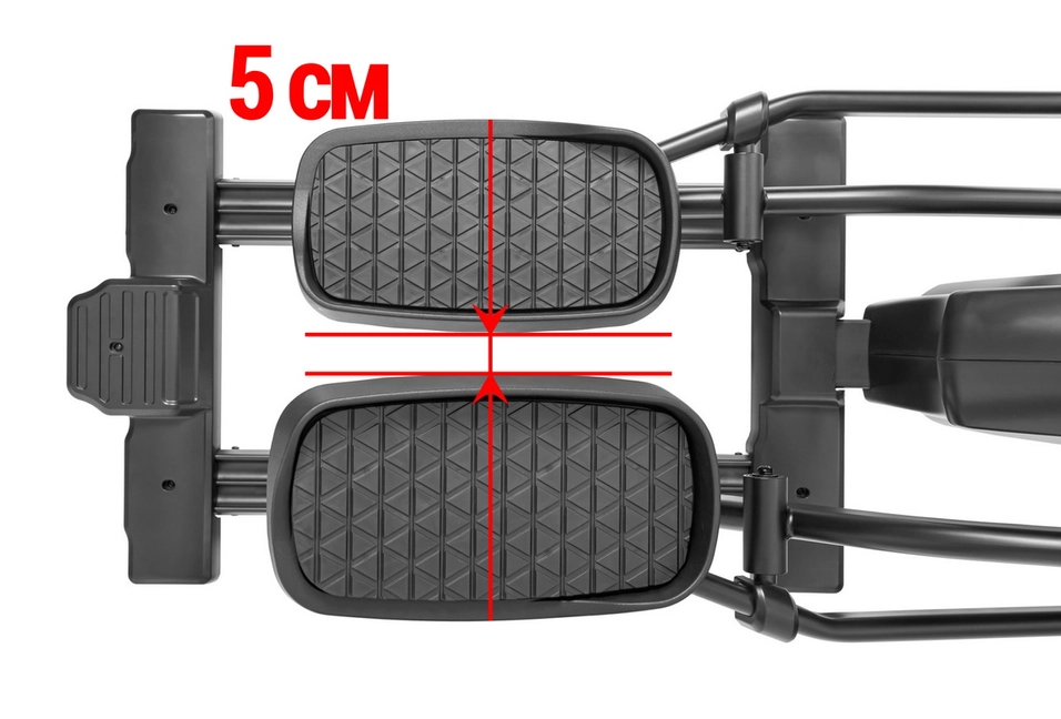 Расстояние между педалями 5 см