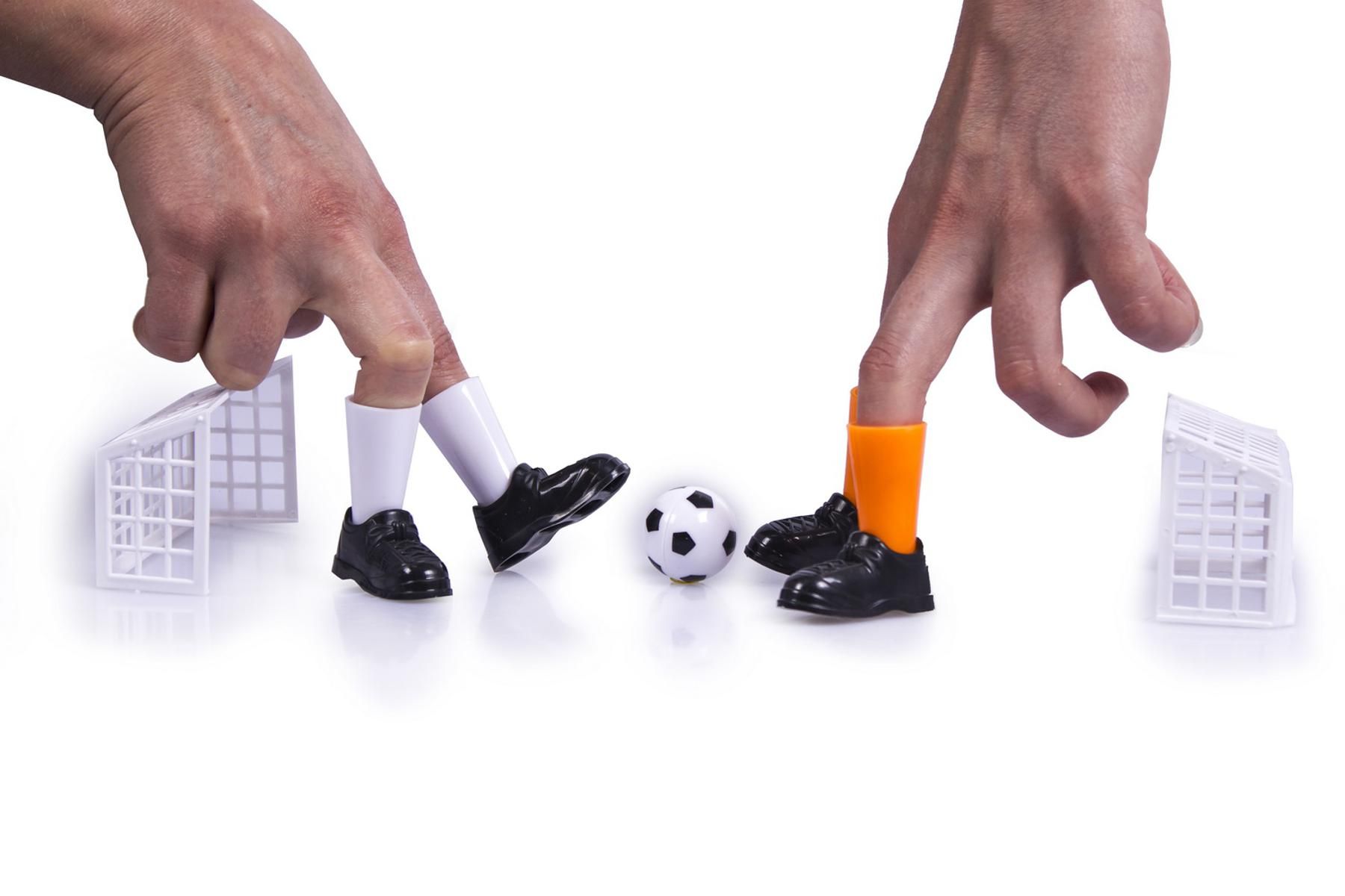 Настольная игра «Пальчиковый футбол»