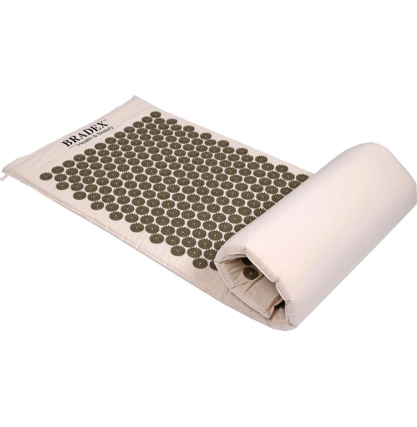 Коврик-сумка акупунктурный Нирвана бежевый, золотые шипы