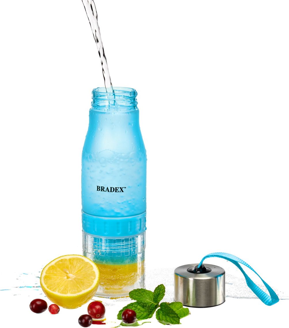 Бутылка для воды с соковыжималкой 0,6 л, голубая
