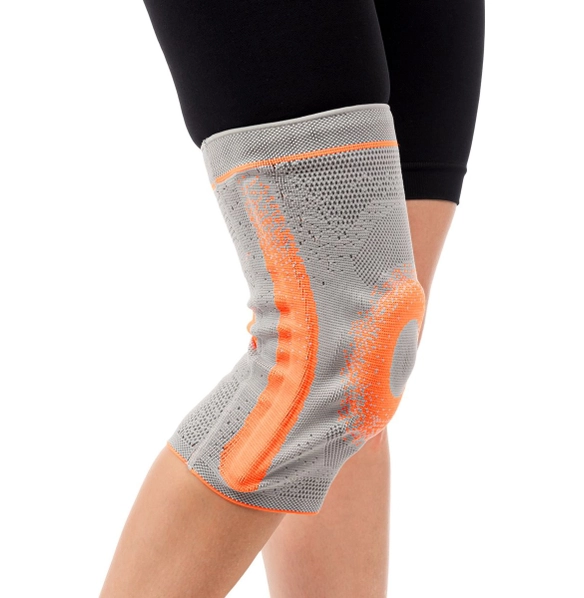 Суппорт колена с боковой поддержкой и защитой